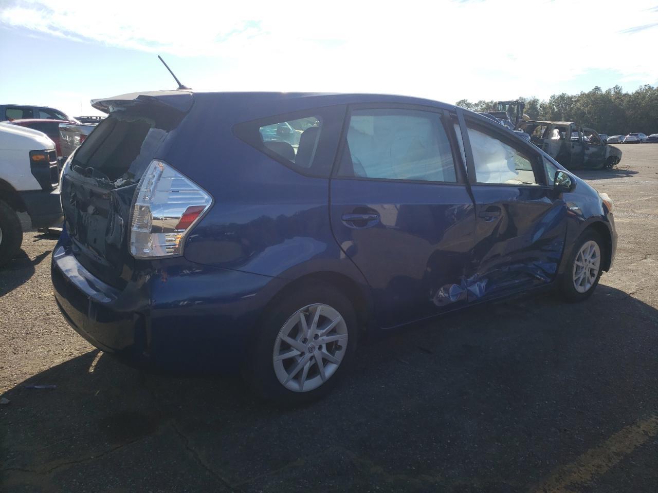 2012 TOYOTA PRIUS V