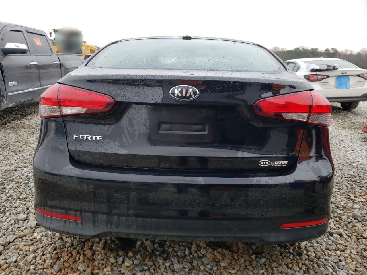 2017 KIA FORTE