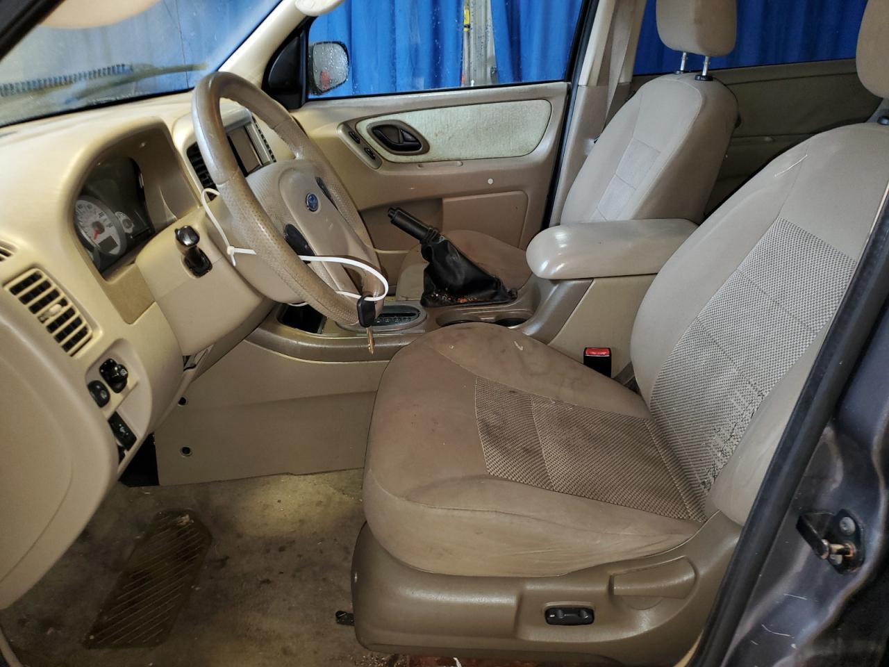 2006 FORD ESCAPE