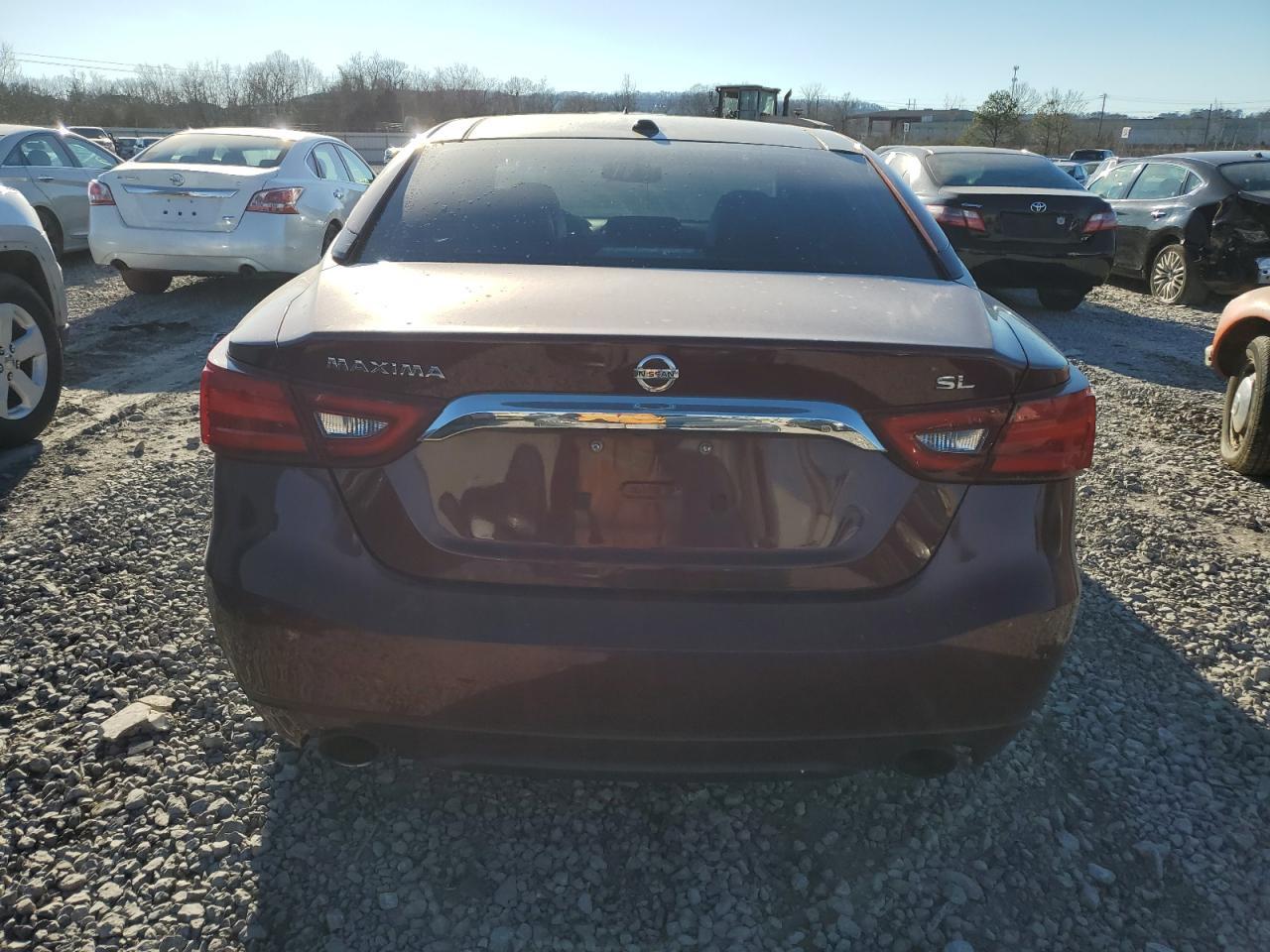 2017 NISSAN Maxima
