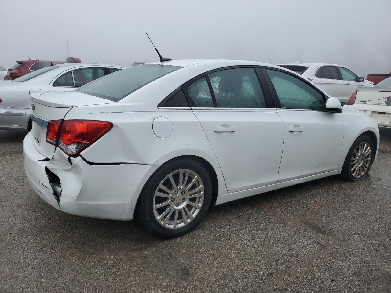 2011 CHEVROLET CRUZE