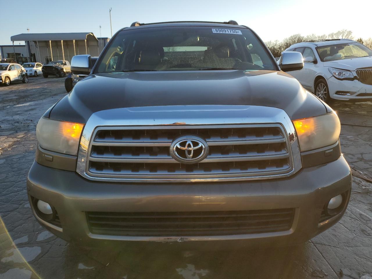 2008 TOYOTA Sequoia