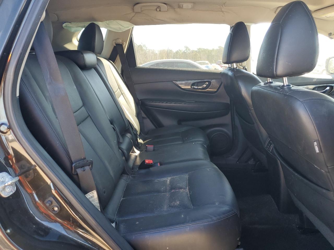 2014 NISSAN ROGUE