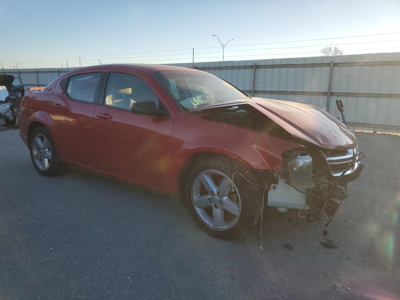 2013 DODGE Avenger
