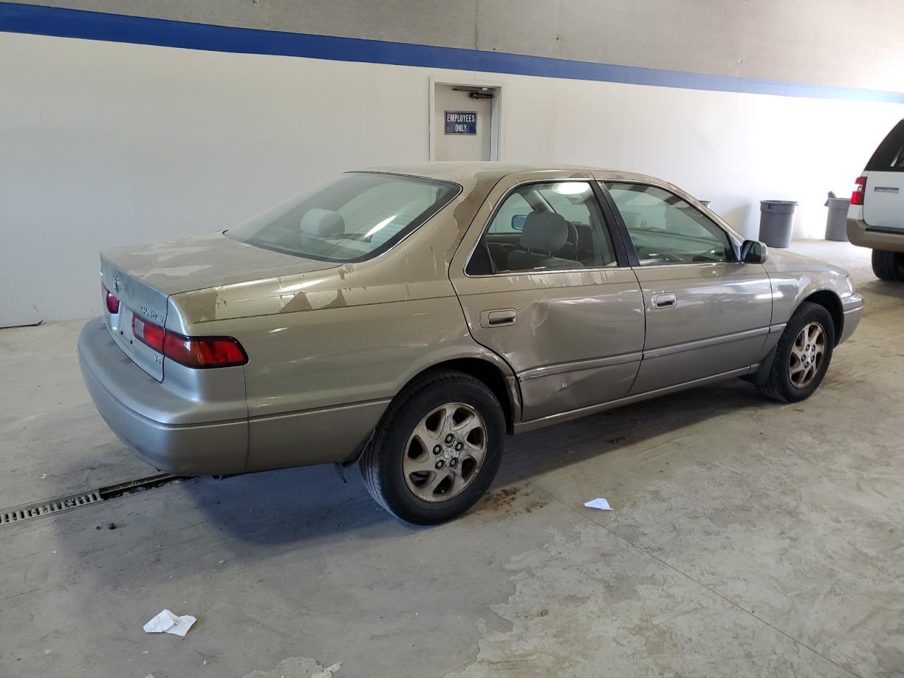 1999 TOYOTA CAMRY