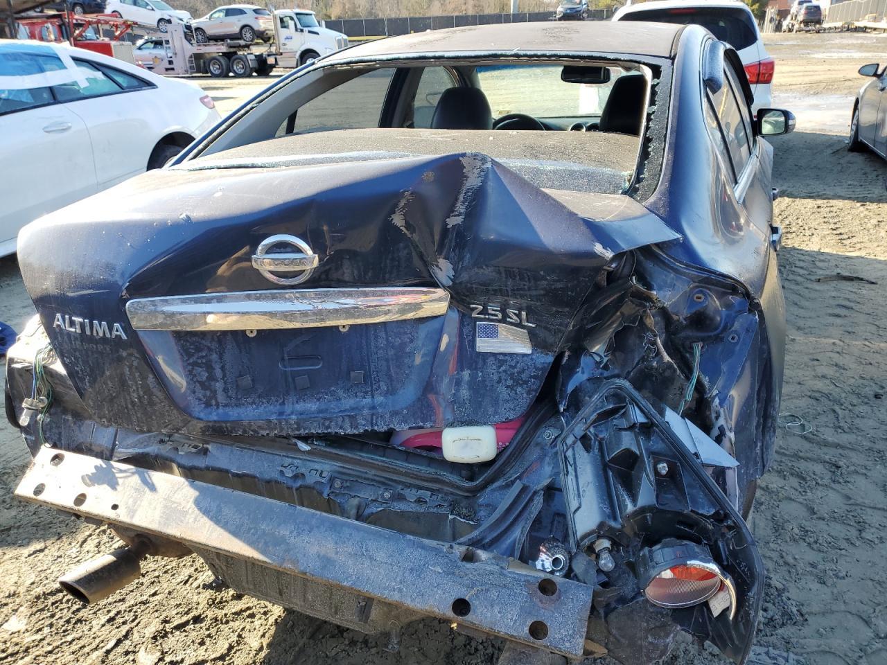 2010 NISSAN ALTIMA