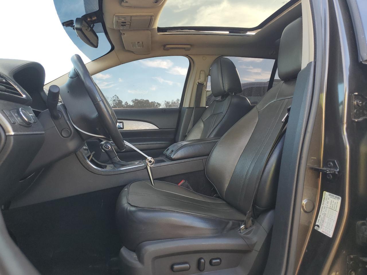 2011 LINCOLN MKX