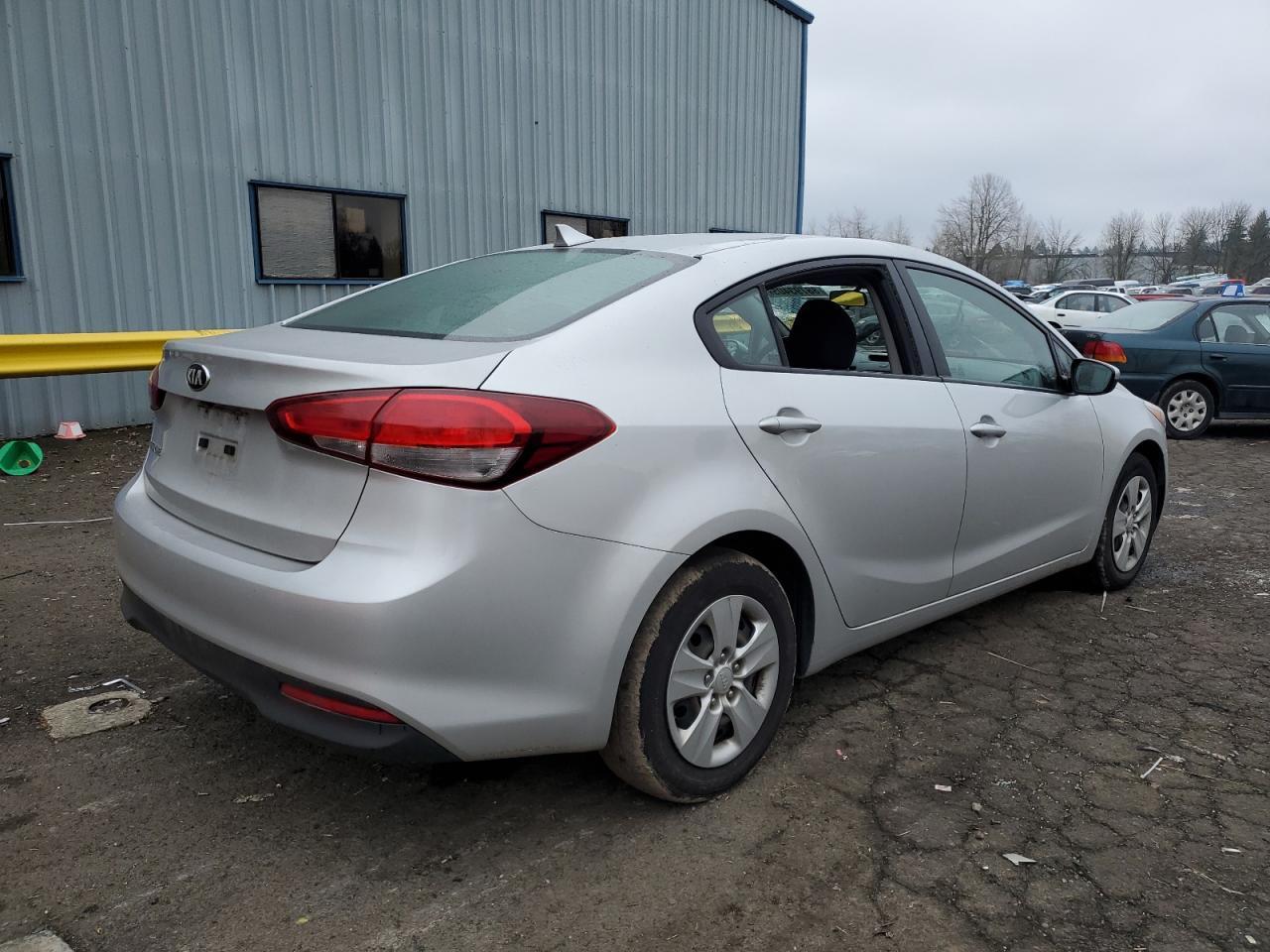 2018 KIA FORTE