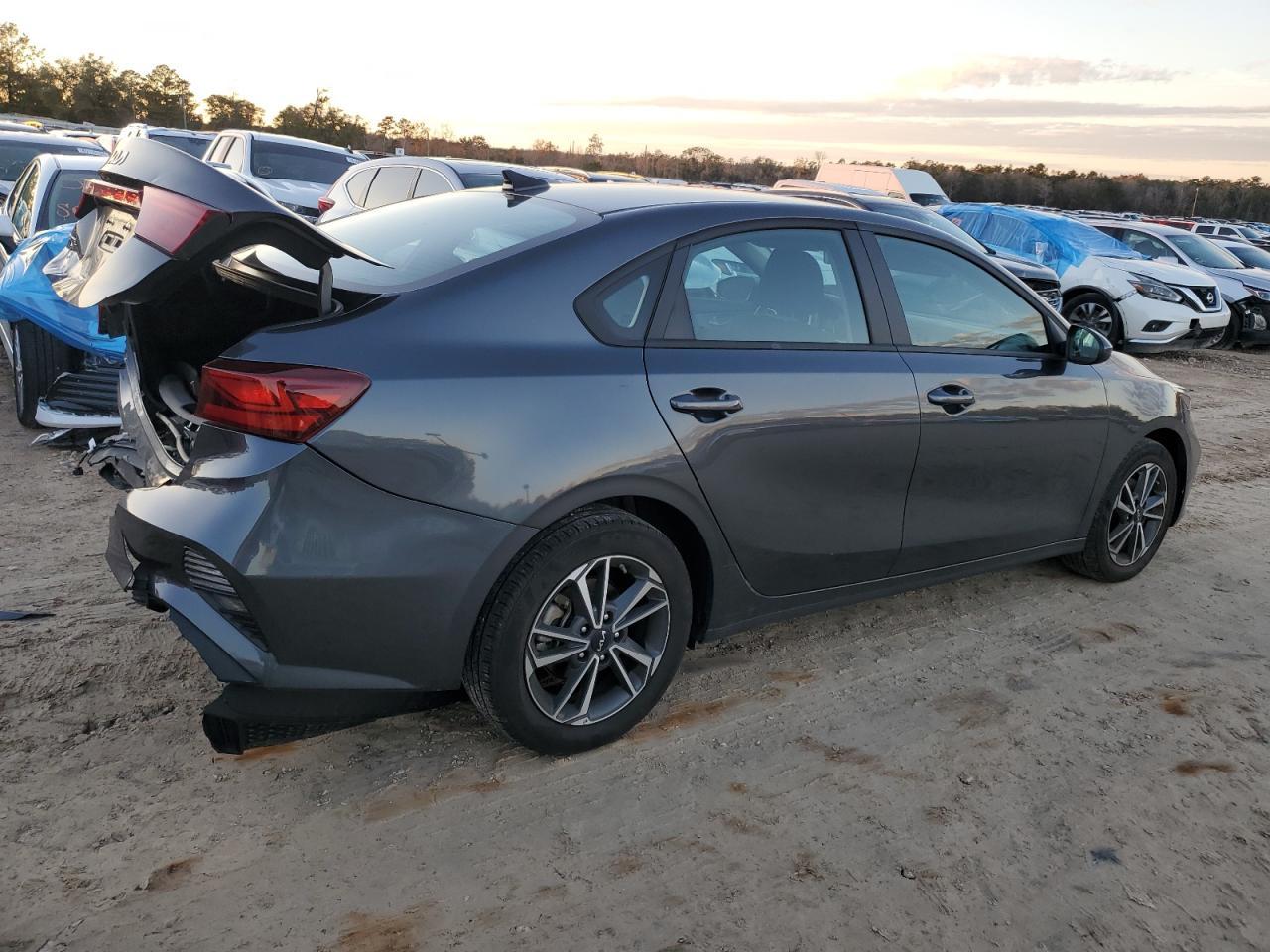 2022 KIA FORTE