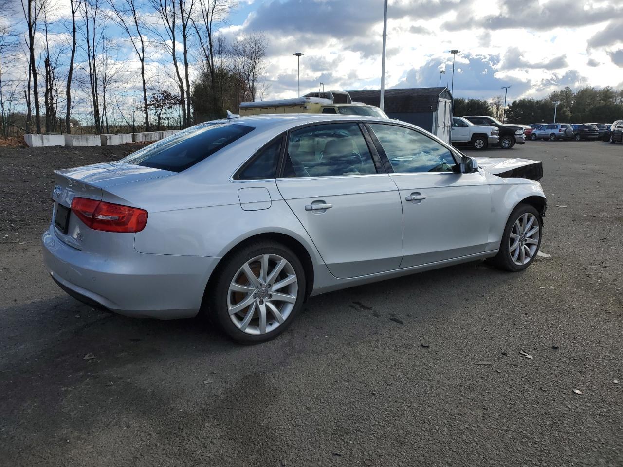 2013 AUDI A4