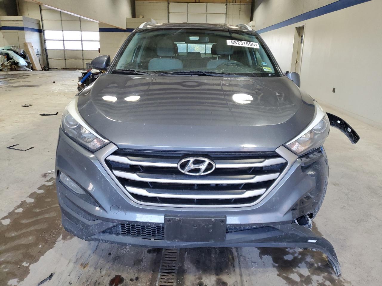 2018 HYUNDAI TUCSON