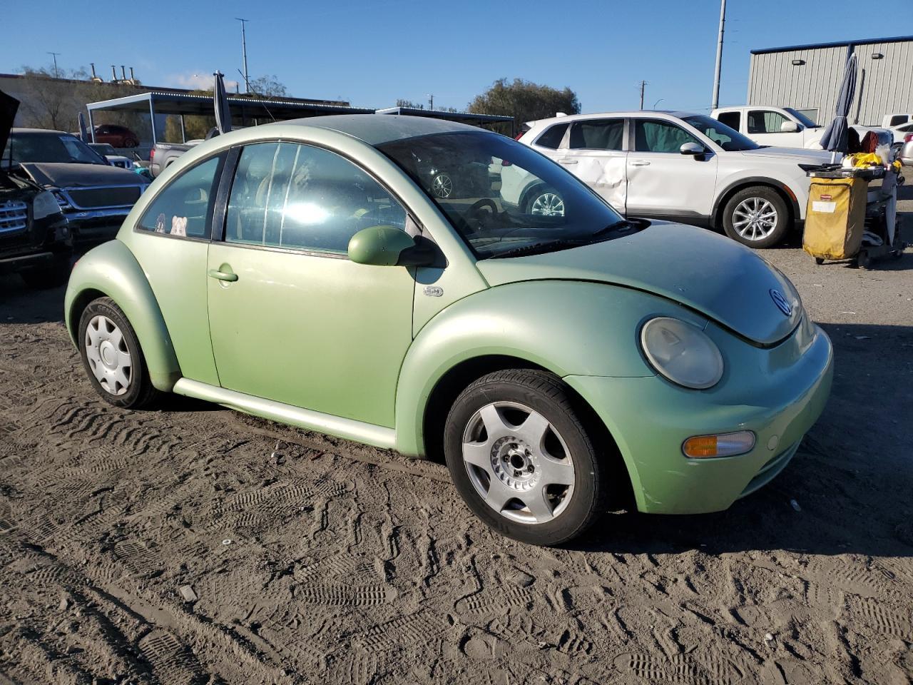 2002 VOLKSWAGEN Beetle