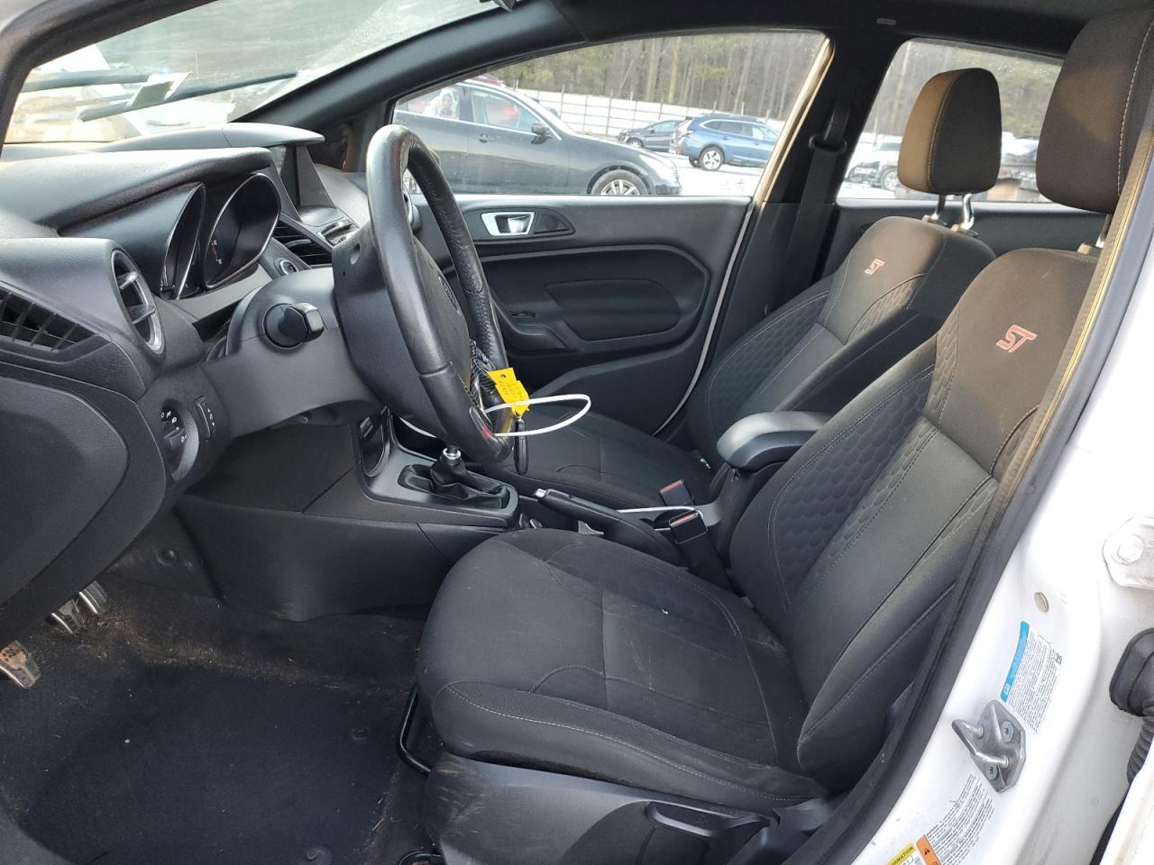 2017 FORD Fiesta
