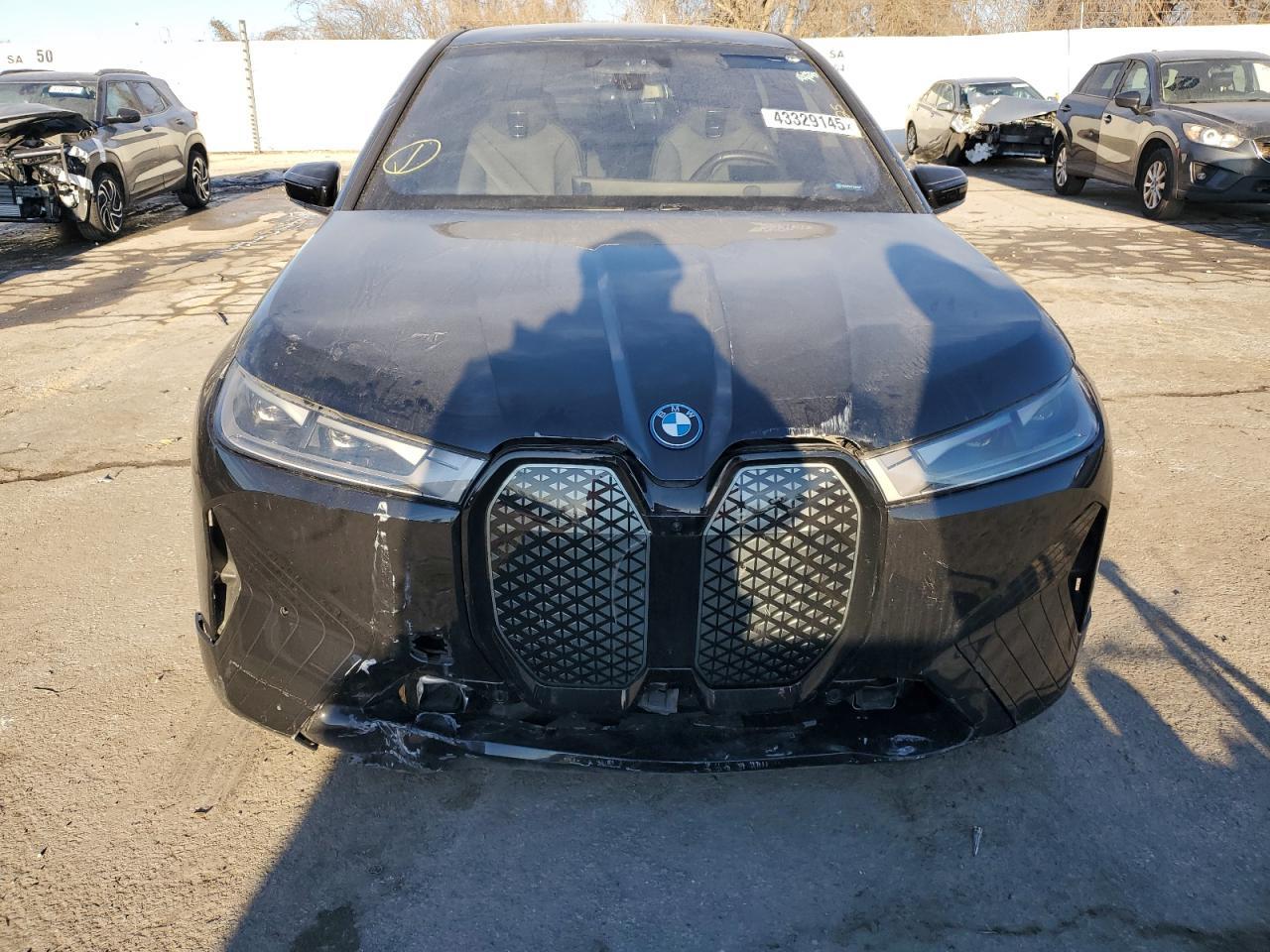 2022 BMW iX