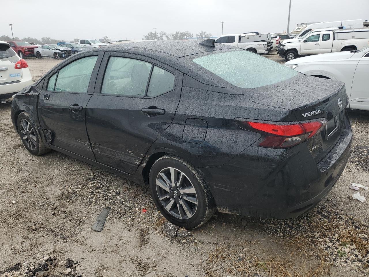 2021 NISSAN VERSA