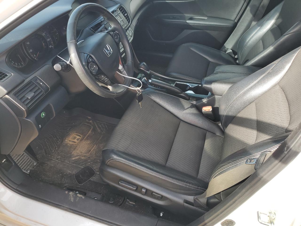 2016 HONDA ACCORD