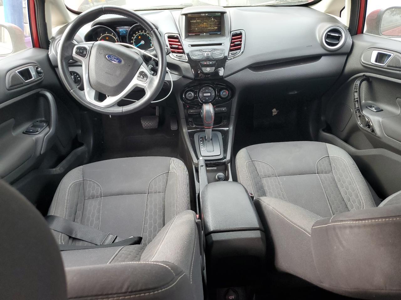 2014 FORD Fiesta