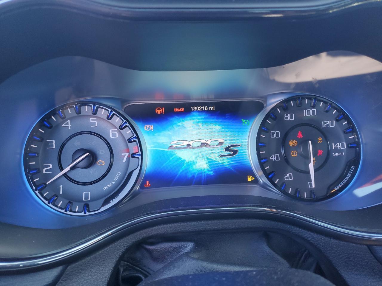 2015 CHRYSLER 200