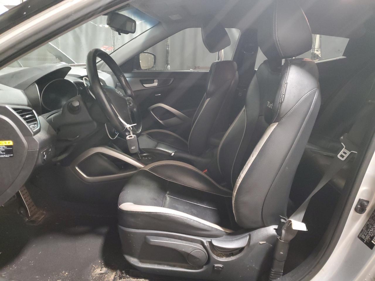 2015 HYUNDAI VELOSTER