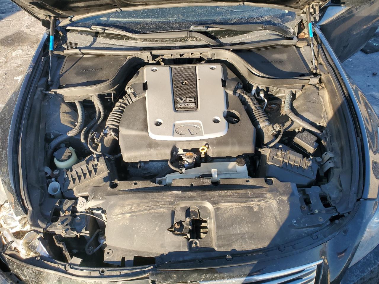 2011 INFINITI G37