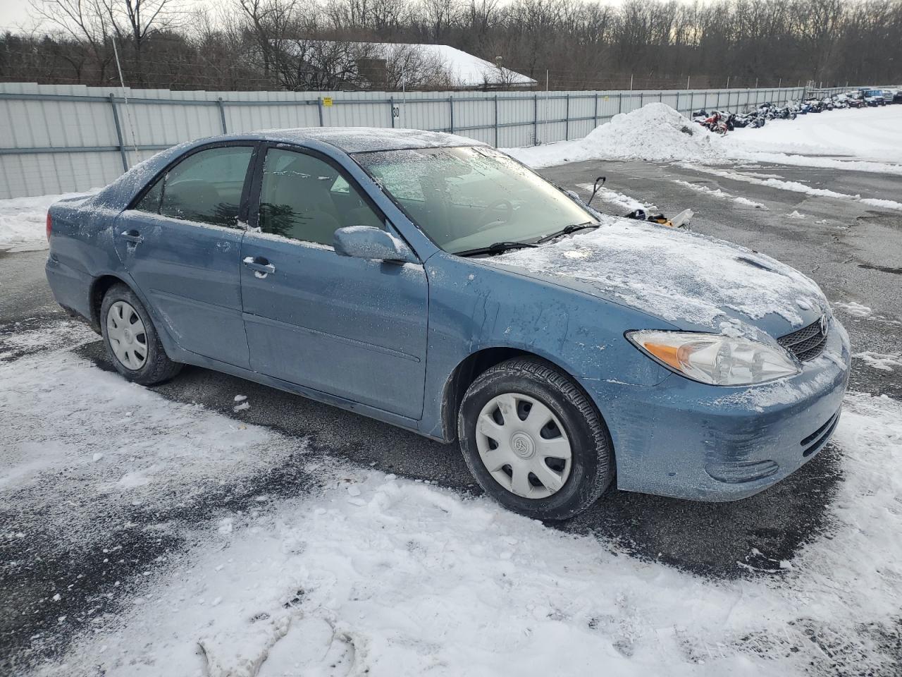 2002 TOYOTA CAMRY