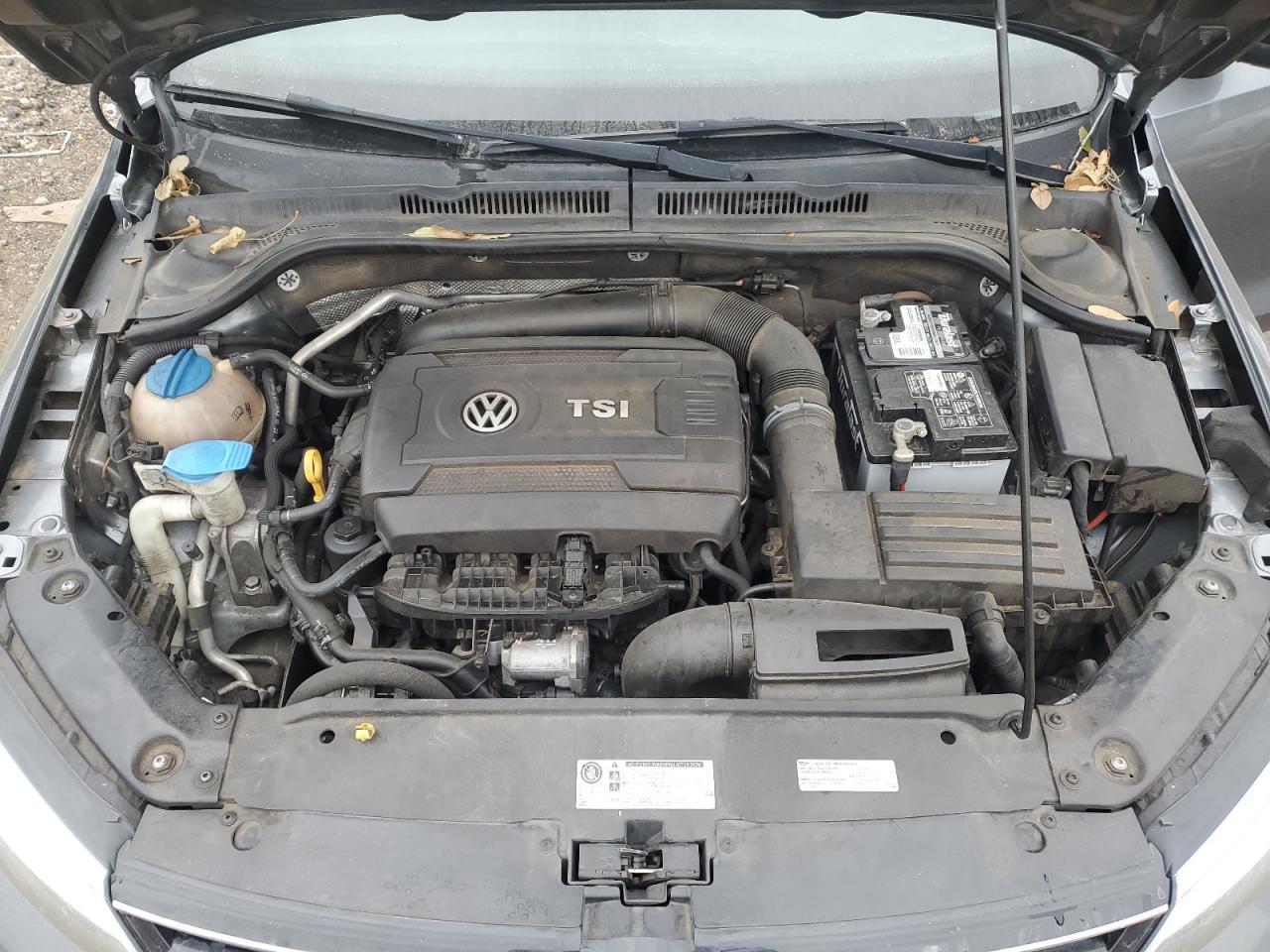 2015 VOLKSWAGEN JETTA