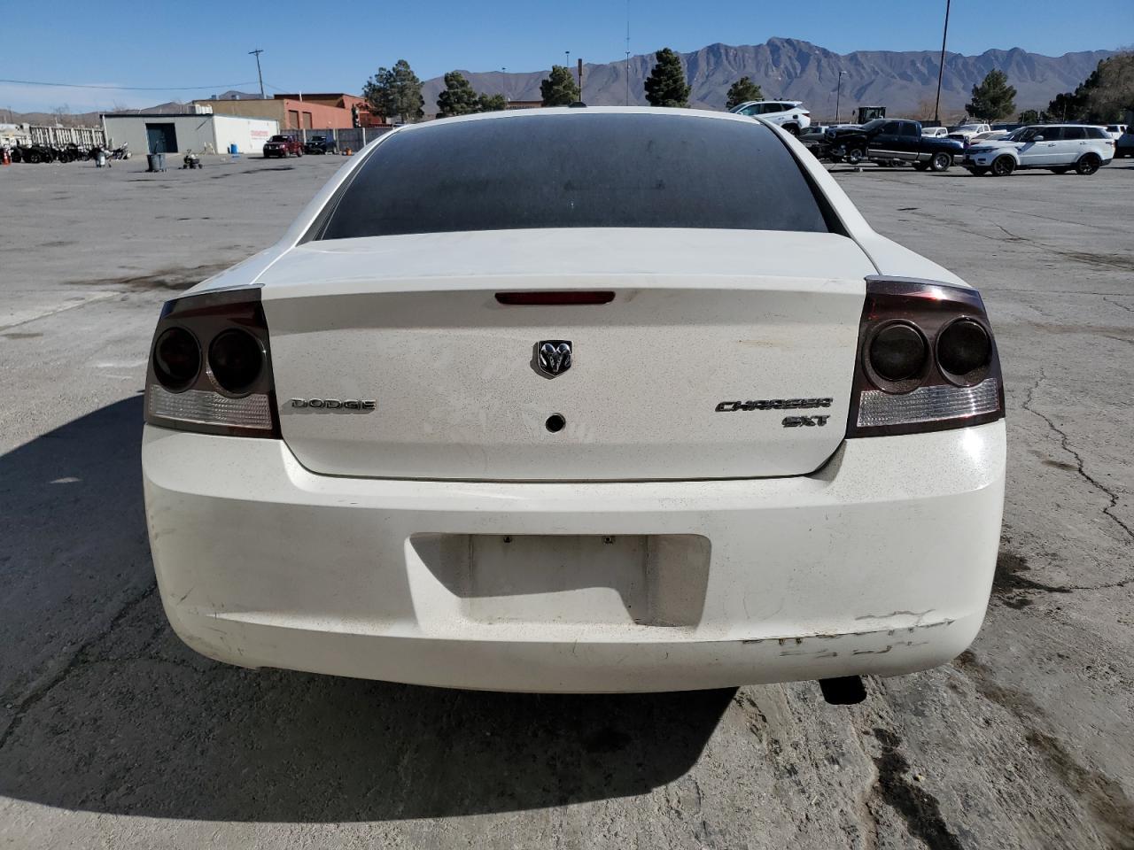 2010 DODGE CHARGER