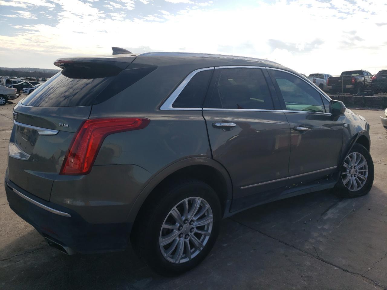 2019 CADILLAC XT5