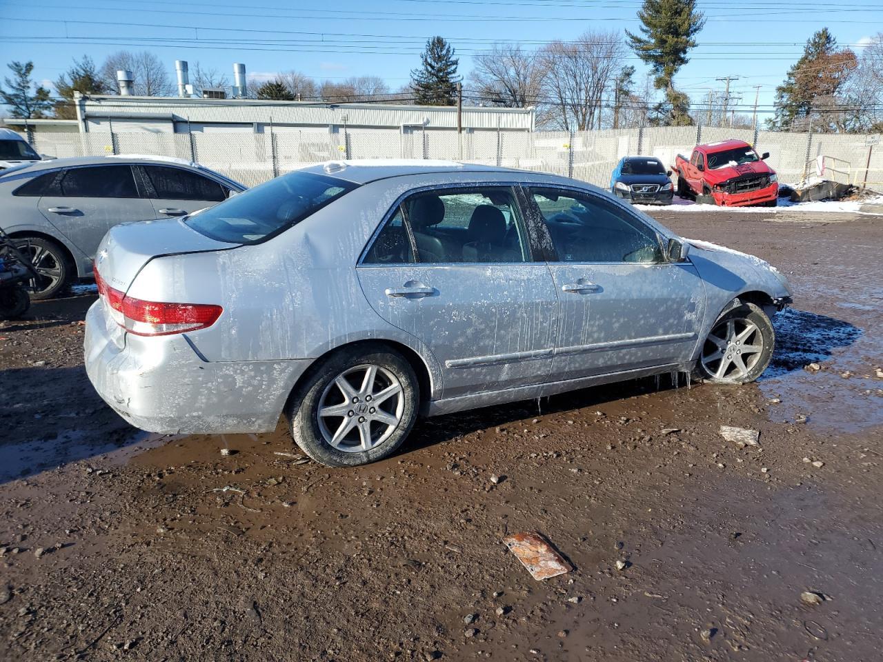 2004 HONDA ACCORD