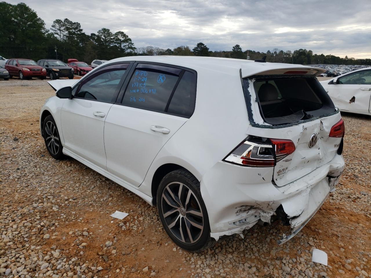 2015 VOLKSWAGEN GOLF