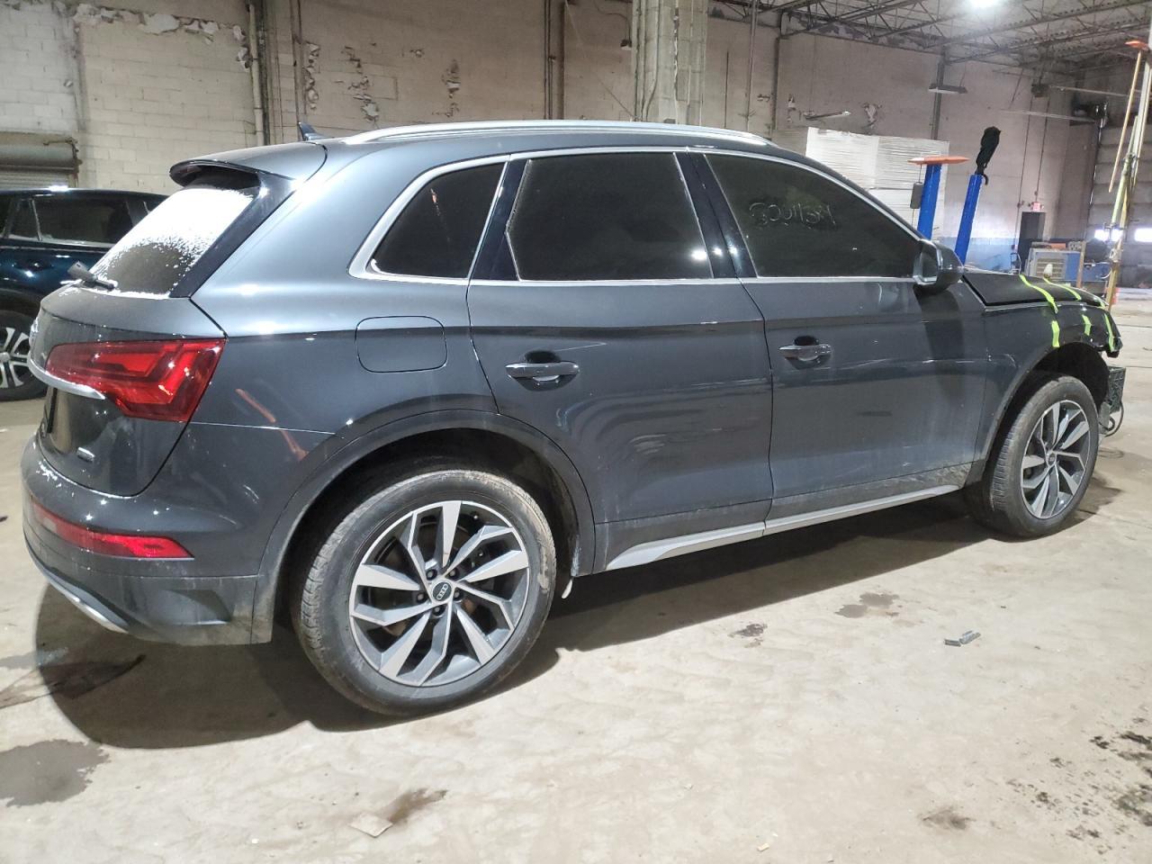 2021 AUDI Q5