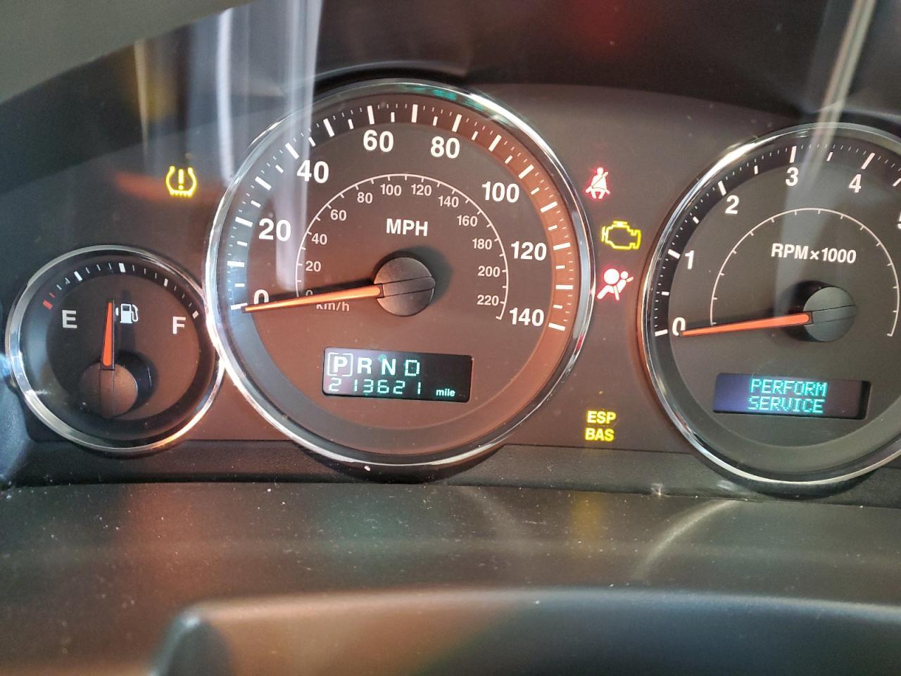 2006 JEEP Commander