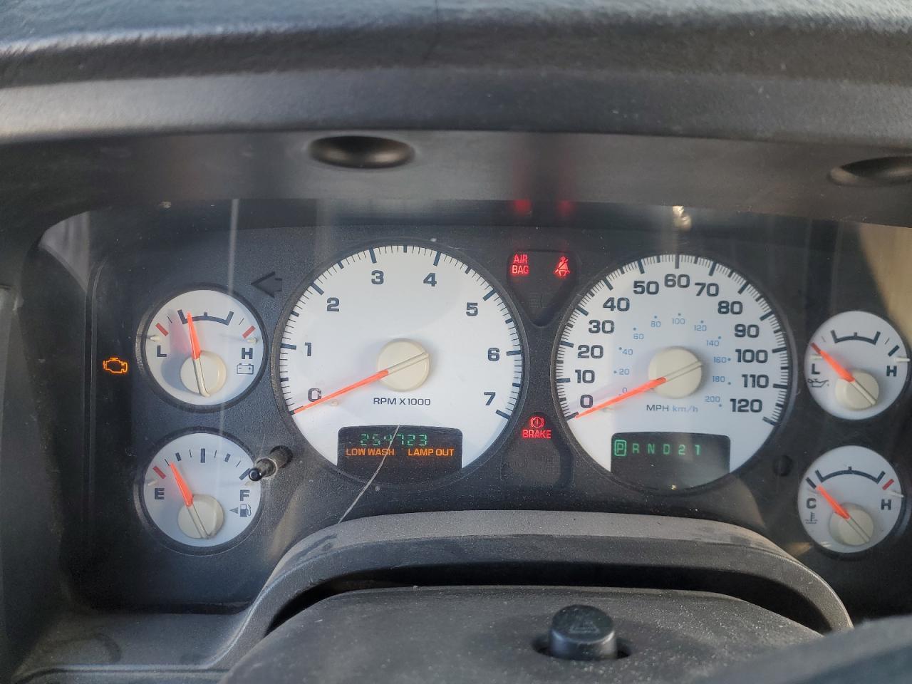 2004 DODGE RAM 1500