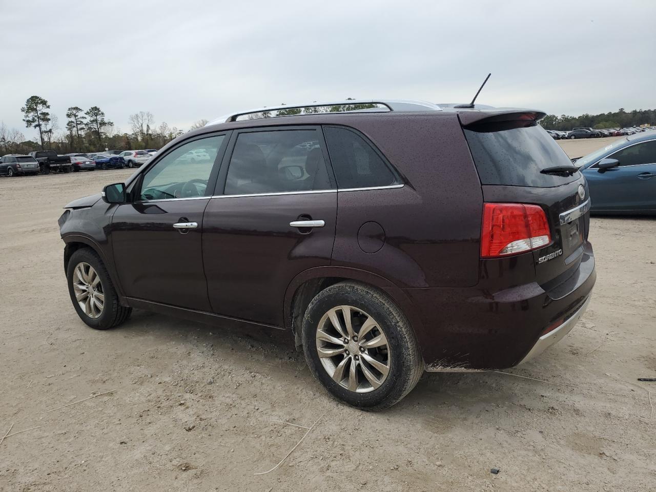 2011 KIA SORENTO
