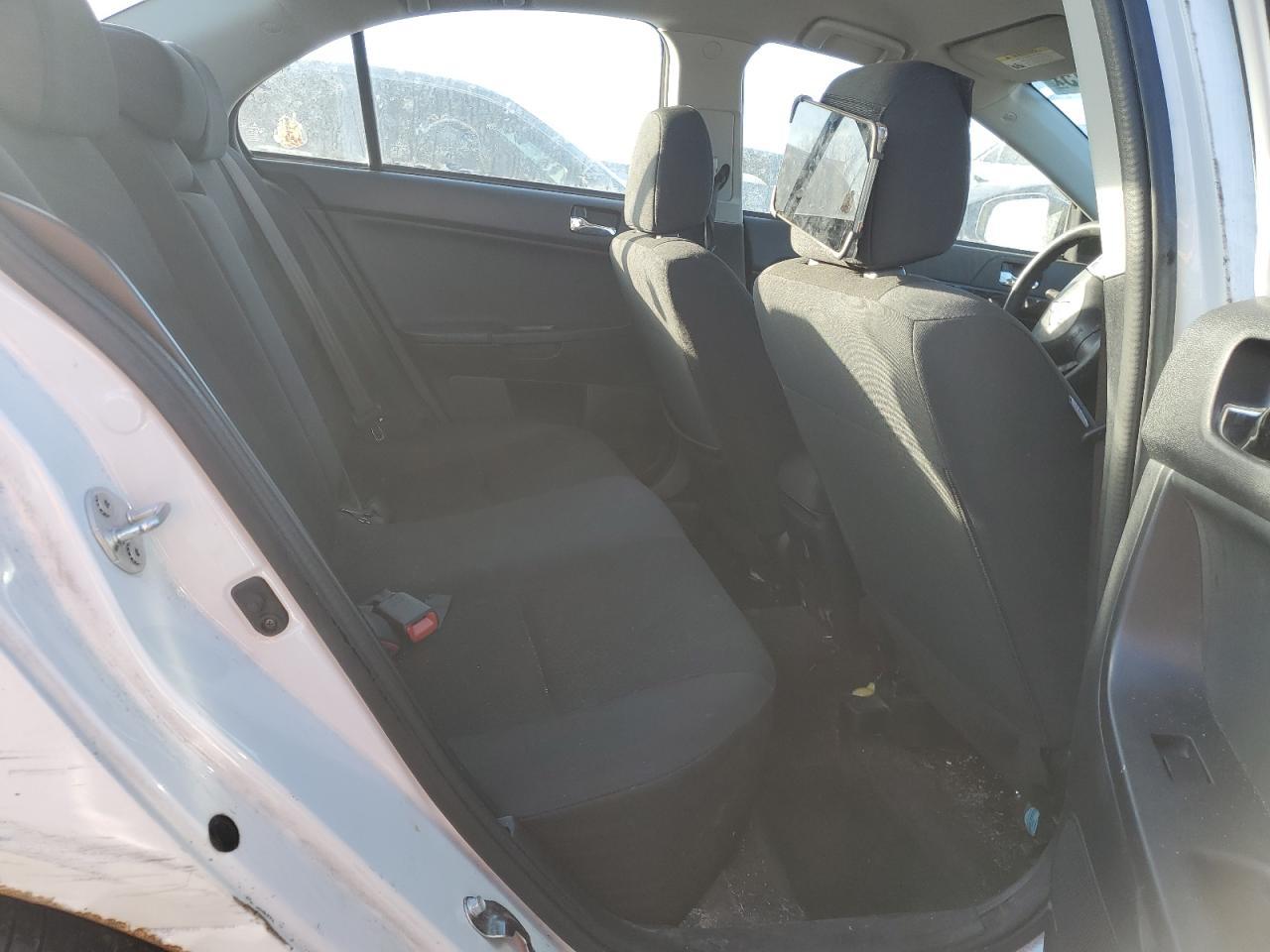 2016 MITSUBISHI LANCER