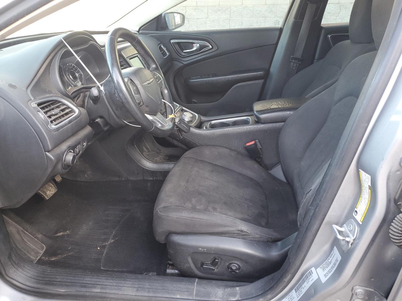 2015 CHRYSLER 200