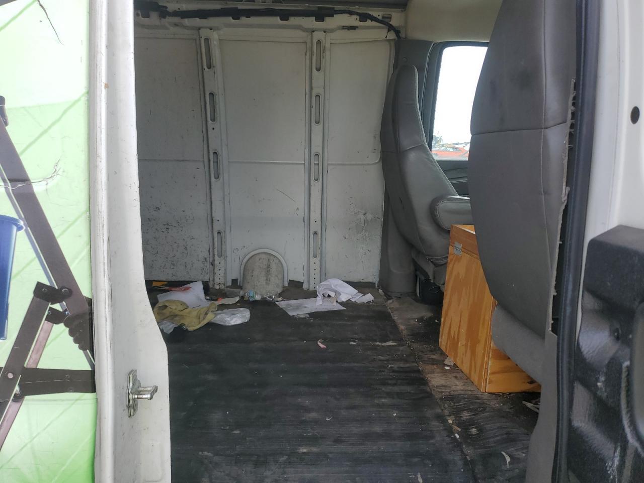 2008 CHEVROLET EXPRESS 2500