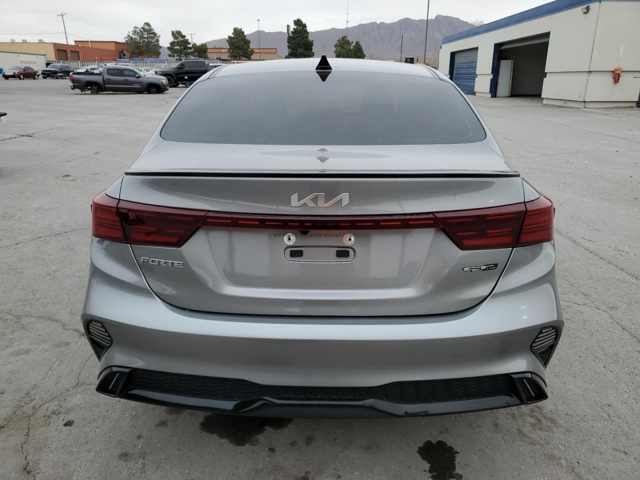 2023 KIA FORTE