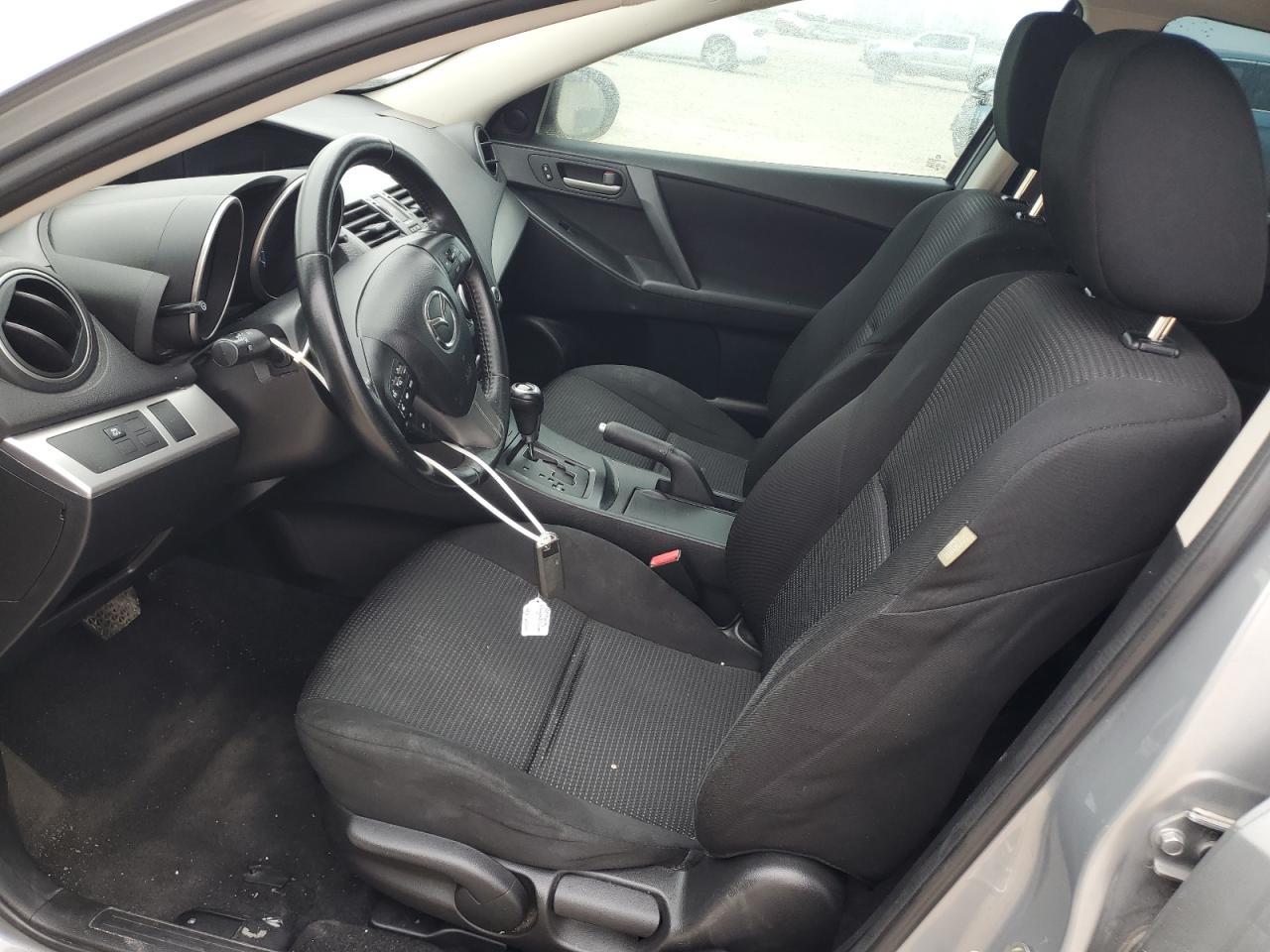 2013 MAZDA 3