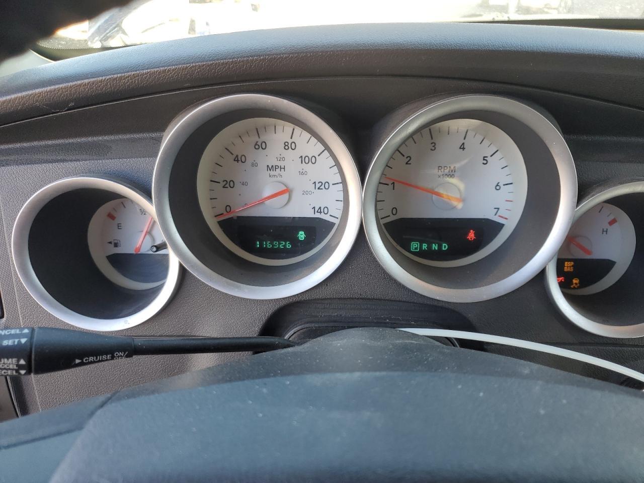 2006 DODGE MAGNUM