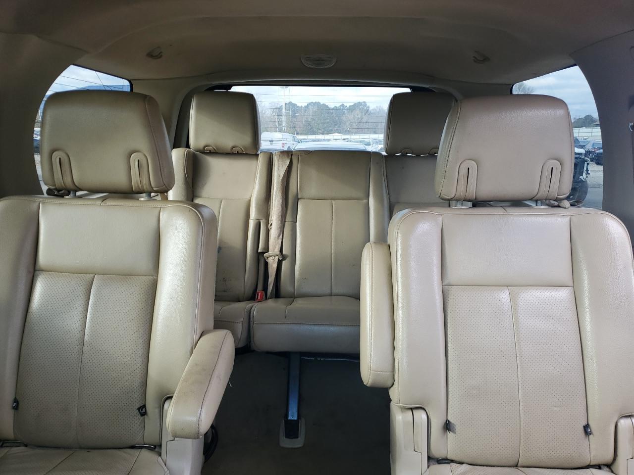 2010 FORD Expedition