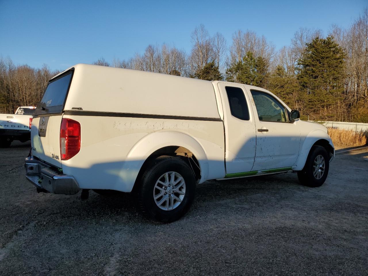 2017 NISSAN Frontier