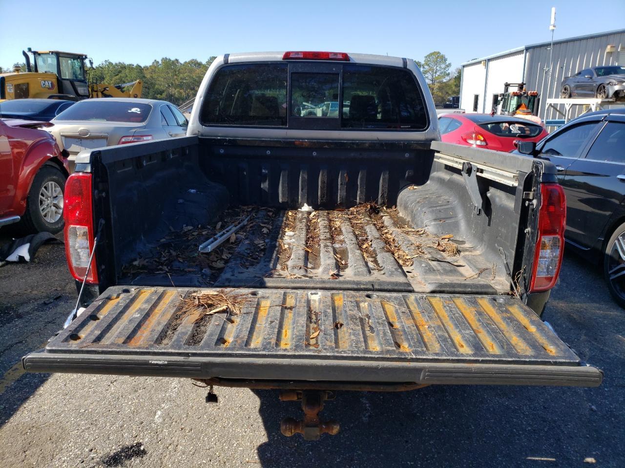 2014 NISSAN Frontier
