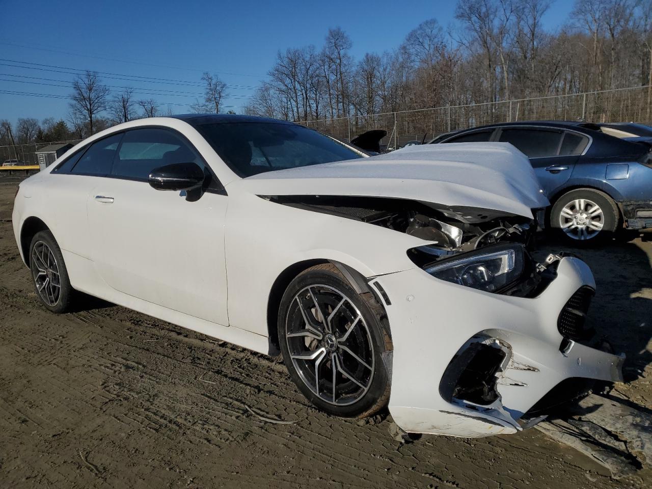 2022 MERCEDES-BENZ E-Class