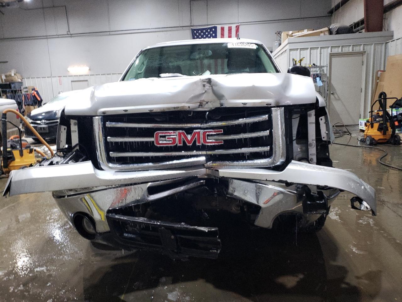 2013 GMC Sierra