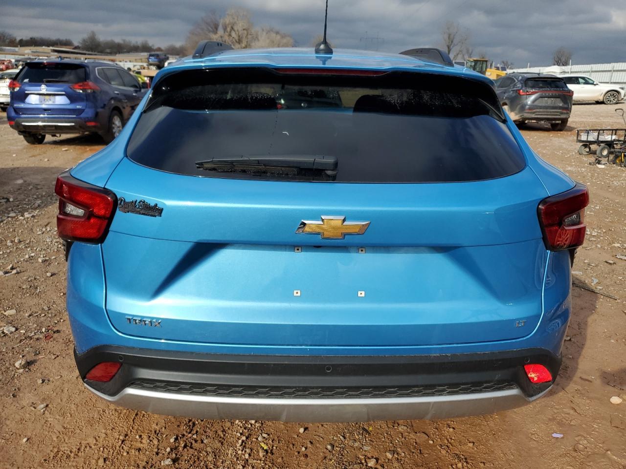 2025 CHEVROLET TRAX