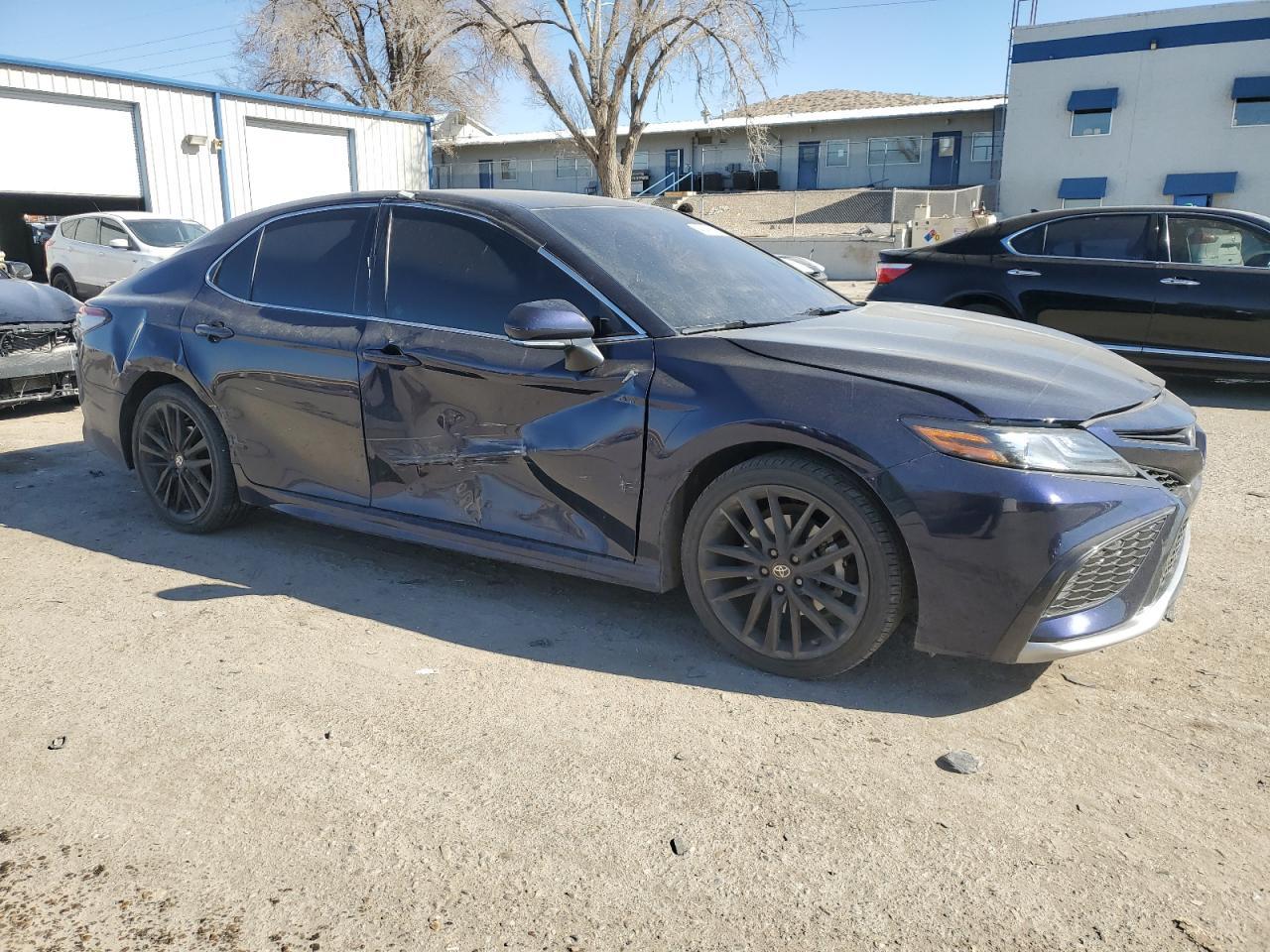 2022 TOYOTA CAMRY