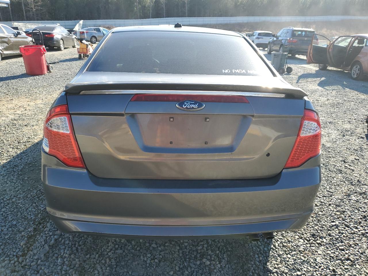 2012 FORD FUSION