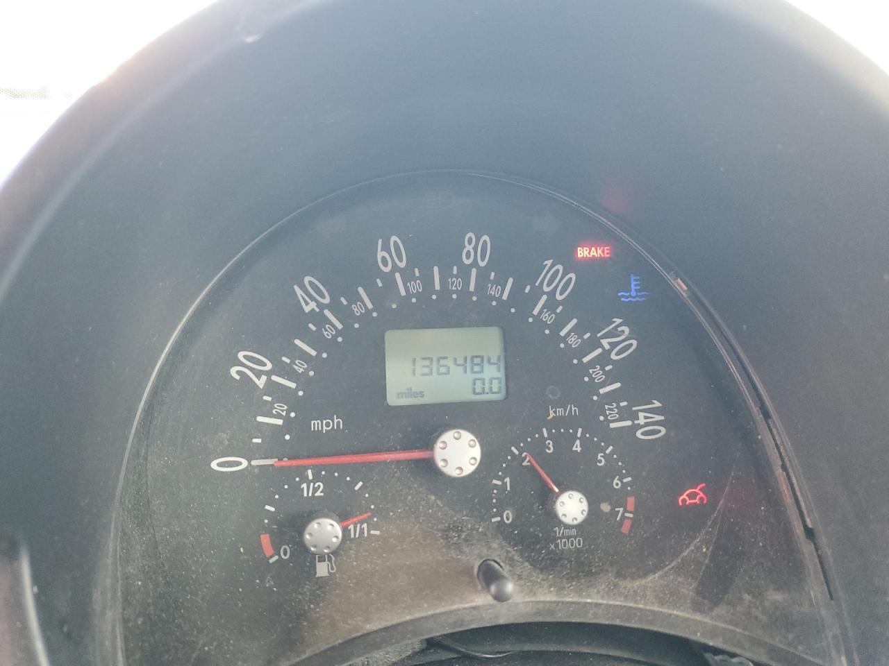 2002 VOLKSWAGEN Beetle