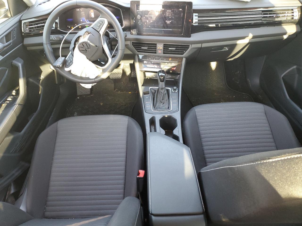 2025 VOLKSWAGEN JETTA